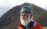 Nick Gardner, britânico de 81 anos, decidiu escalar montanhas para arrecadar dinheiro para instituições de caridade que ajudam pessoas com Alzheimer e osteoporose, em homenagem a sua esposa Janet, que sofre com as doenças
