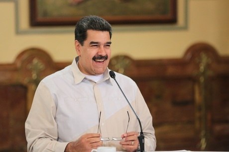 Maduro afirma ter investigado diretor do Sebin