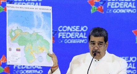Nicolás Maduro ordena que sejam concedidas licenças para a exploração petróleo e gás em região disputada com a Guiana