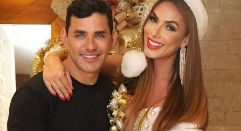 Nicole Bahls termina relacionamento com Marcelo Viana

