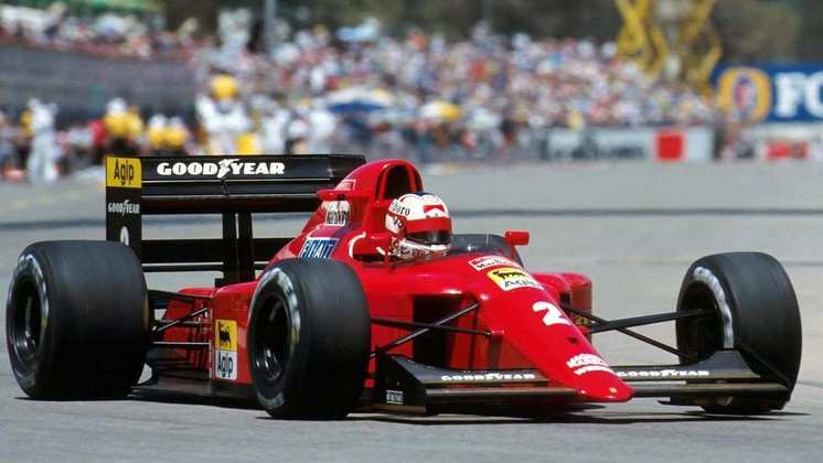 Nigel Mansell fez duas temporadas (1989 e 199) pela Ferrari. Apesar de atuações históricas, não conseguiu a taça. O título só chegaria em 1992, pela Williams