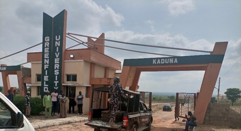 Homens armados que atacaram uma universidade no estado de Kaduna, no norte da Nigéria