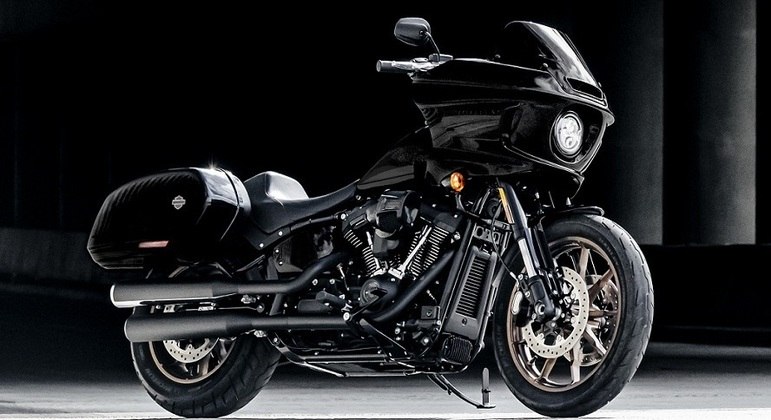 Harley-Davidson Low Rider ST tem um desenho mais conservador