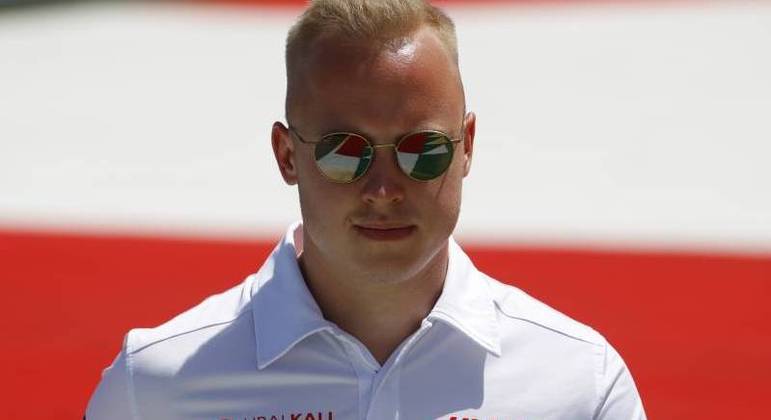 Nikita Mazepin, de 23 anos, correu uma temporada na Fórmula 1