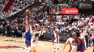 Denver Nuggets vence Miami Heat jogo 3 das finais da NBA (Nathaniel S. Butler/Getty Images/AFP)