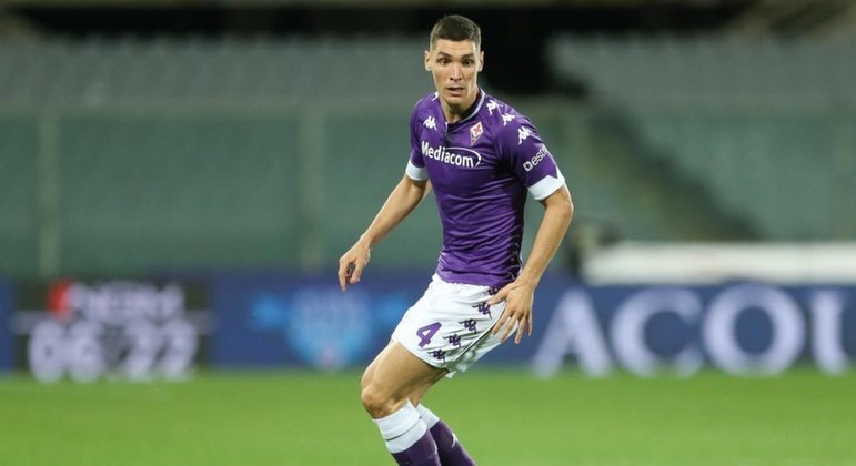 Nikola Milenkovic - 23 anos - Zagueiro - Clube: Fiorentina - Contrato até: 30/06/2022