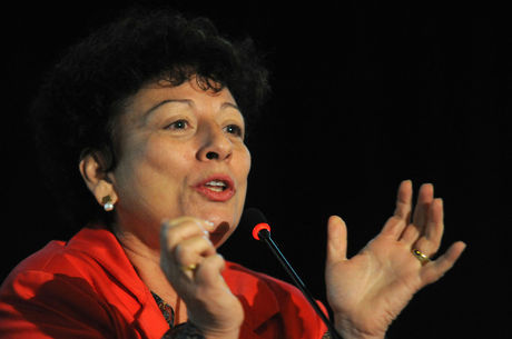 Nilcea Freire se destacou na defesa das mulheres