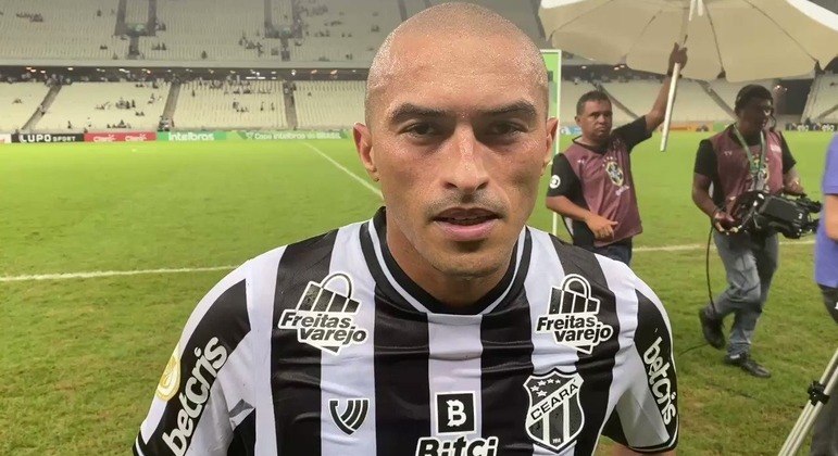 Máfia do futebol: memes ironizam jogadores envolvidos em manipulação de  jogos, Esporte