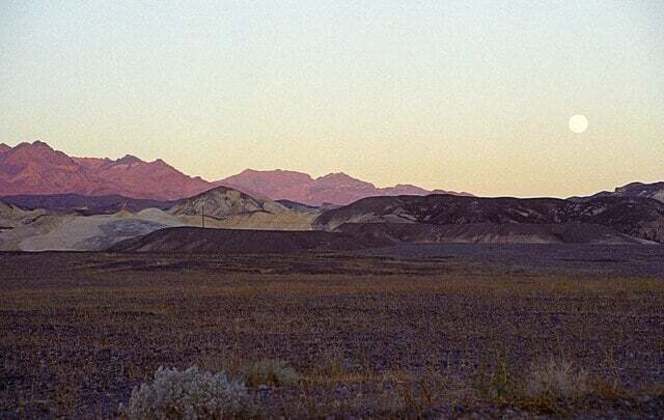 No dia 16/07, os termômetros no Vale da Morte, na Califórnia, um dos lugares mais quentes do planeta, passaram dos 50°C