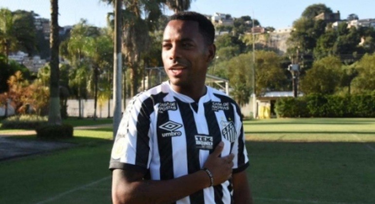 Robinho voltaria ao Santos, mas teve seu contrato suspenso em 2020