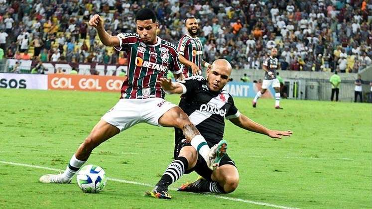 No primeiro clássico pelo Campeonato Brasileiro, o Vasco empatou com o Fluminense. Logo cedo, Pedro Raul abriu o placar. Mas o grande personagem não foi o camisa 9 e, sim, o goleiro Léo Jardim, que teve uma atuação de gala e impediu a virada.