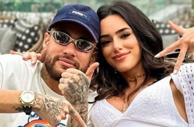 No primeiro mês do ano, Neymar reatou o namoro com Bruna Biancardi. O jogador e a influenciadora estavam separados havia seis meses. - Foto: Reprodução/Instagram