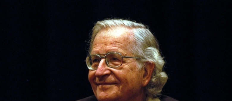 Noam Chomsky é um dos intelectuais de esquerda mais respeitados internacionalmente