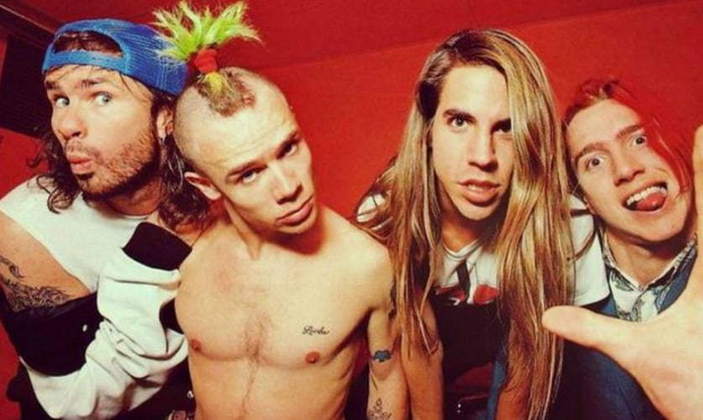 Nome da banda: Red Hot Chili Peppers