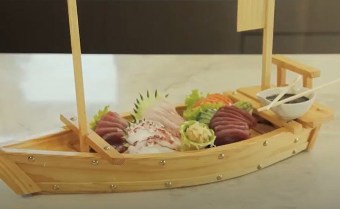 Nome do prato da culinária japonesa: Sashimi