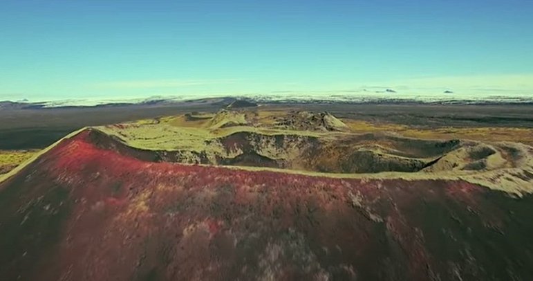 Nome do vulcão: Thrihnukagigur, na Islândia
