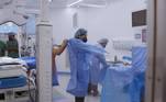 O Hospital vai apresentar diferentes casos de pessoas que passaram por cirurgias, tanto para curar problemas de saúde, como para ajudar na reconstrução de suas vidas