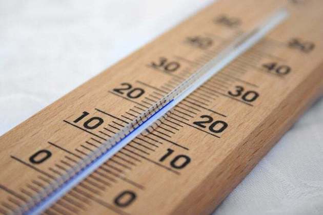 Normalmente, esses recordes, que rastreiam a temperatura média do ar em todo o mundo, são quebrados por centésimos de grau.
