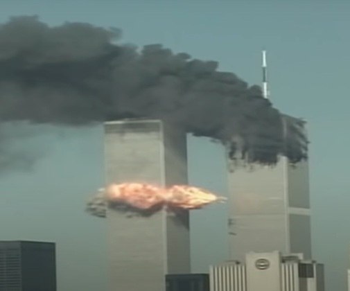 Nos últimos anos, Nova York tem sofrido com episódios de tiroteios e atentados. Em  11 de setembro de 2001, a cidade teve um atentado terrorista nas Torres Gêmeas, o que matou quase 3 mil pessoas. 