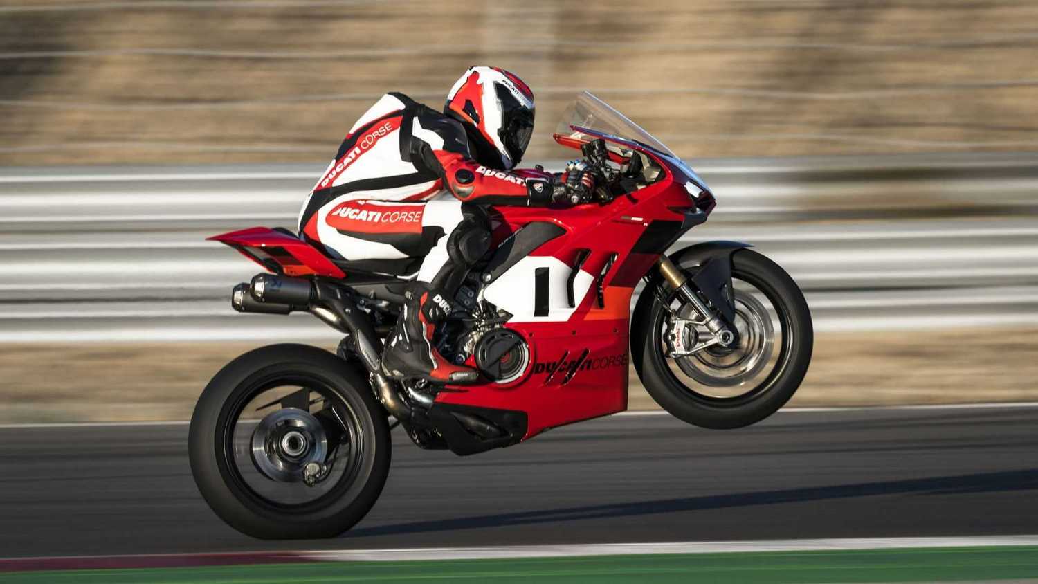 A nova moto Ducati de mais de 240 cavalos pronta para desembarcar