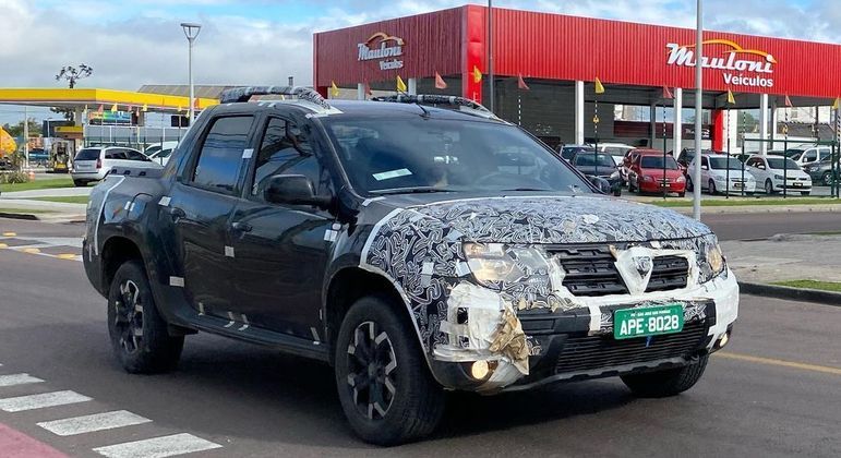 Transmissão deve ser CVT como no novo Captur