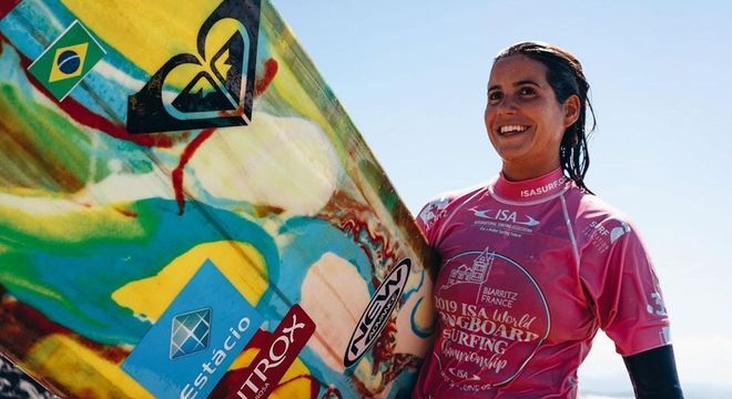 Chloé Calmon, grande nome do surfe brasileiro para o Pan 2019
