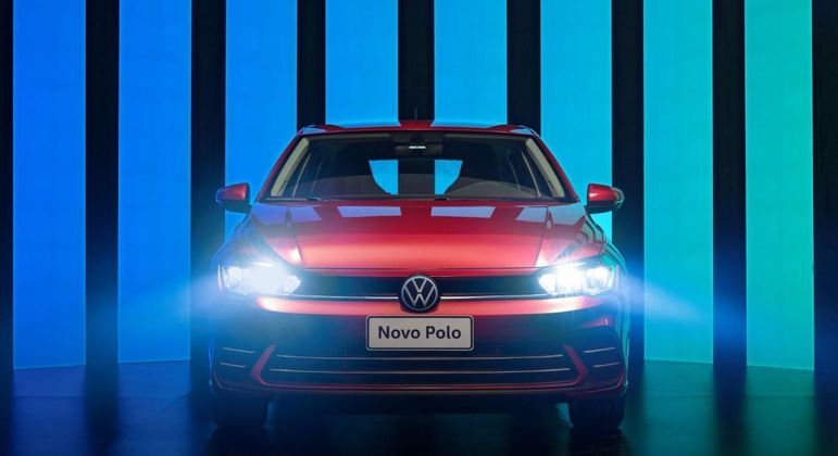 Modelo traz faróis de LED e luzes de condução diurna em LED
