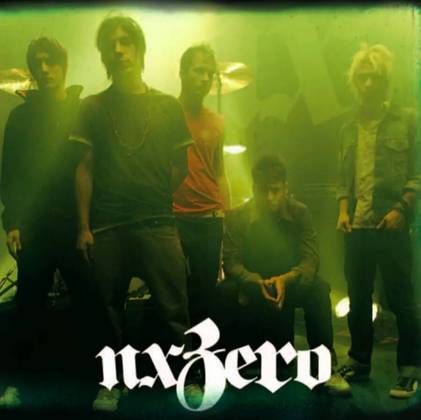 Nx Zero: Talvez seja um dos maiores expoentes desse gênero em meados dos anos 2000. Não à toa, o Nx Zero foi uma das bandas nacionais de maior sucesso na época.