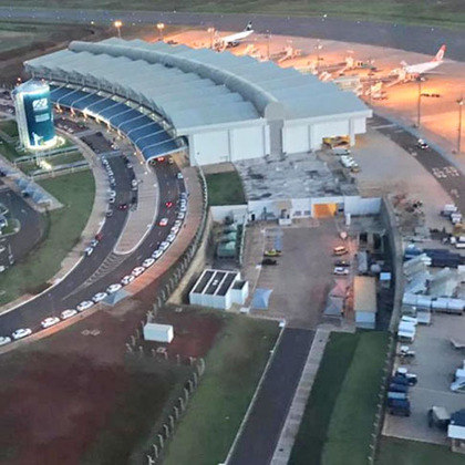 O Aeroporto Internacional Santa Genoveva, em Goiânia, fica a apenas 8 km do centro da capital goiana