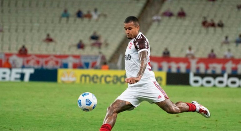 O atleta de 25 anos vale 11,4 milhões de euros (R$ 74,1 milhões) e possui contrato com o Flamengo até junho de 2022