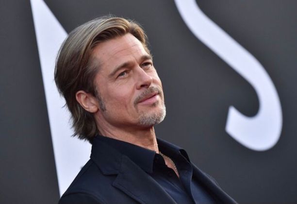 O ator Brad  Pitt revelou em julho que agora luta contra uma doença rara chamada prosopagnosia, popularmente conhecida como cegueira facial. O distúrbio neurológico o prejudica a reconhecer pessoas. 