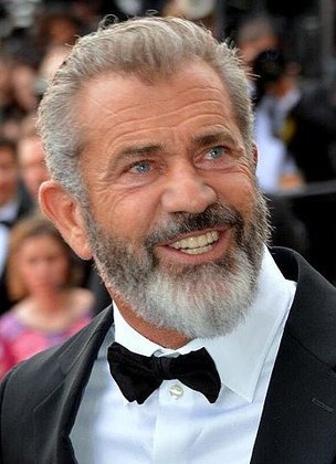 O ator e diretor americano Mel Gibson fez 66 anos em 3/1. Ele ganhou Oscar como Ator e Diretor por 