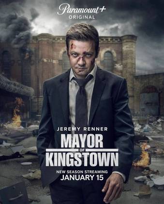 O ator havia acabado de divulgar a segunda temporada da série “Mayor of Kingstown”, do serviço “Paramount+”.