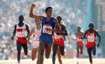 O Brasil conquistou 15 medalhas olímpicas em competições de atletismo. Dessas premiações, cinco foram de ouro, uma com Joaquim Cruz (foto) nos 800 metros em Los Angeles-1984.