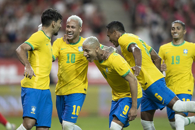 O Brasil está no Grupo G da Copa do Mundo e enfrentará Sérvia, Suíça e Camarões na primeira fase, nos dias 24 e 28/11 e 2/12. Avançando para as oitavas de final da competição, o Brasil encara Coreia do Sul, Gana, Portugal ou Uruguai. 