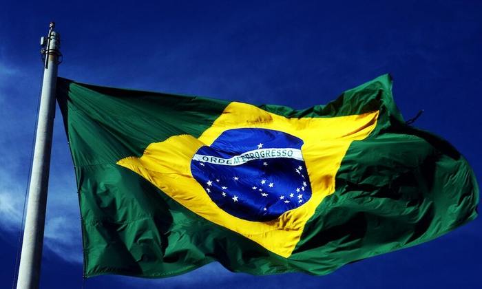 O Brasil tem 38 pontos. Está na posição 94 entre os 180 países mais corruptos, empatado com Argentina, Etiópia, Marrocos e Tanzânia.  É comum haver empates. 
