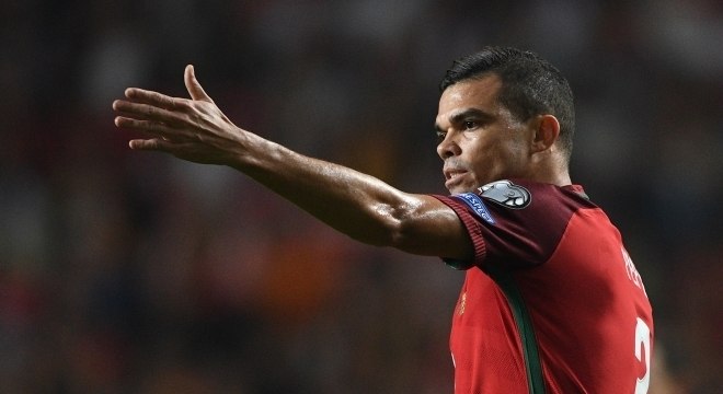 O brasileiro Pepe, zagueiro da seleção portuguesa e u