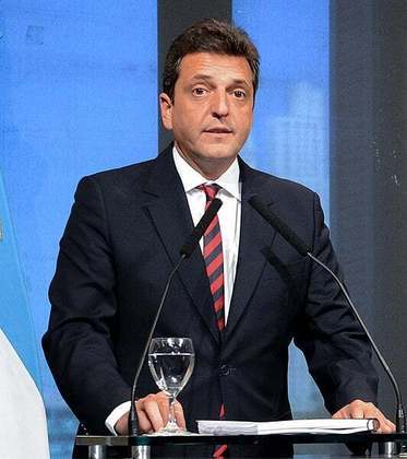 O candidato situacionista é o atual ministro da economia, Sérgio Massa.