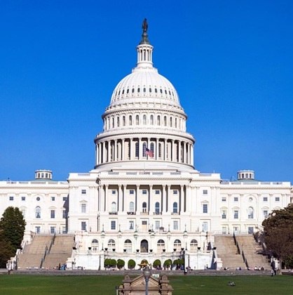 O Capitólio é a sede do Congresso Nacional dos EUA. É o local de reunião do Senado (câmara alta) e da Câmara dos Representantes (câmara baixa). 