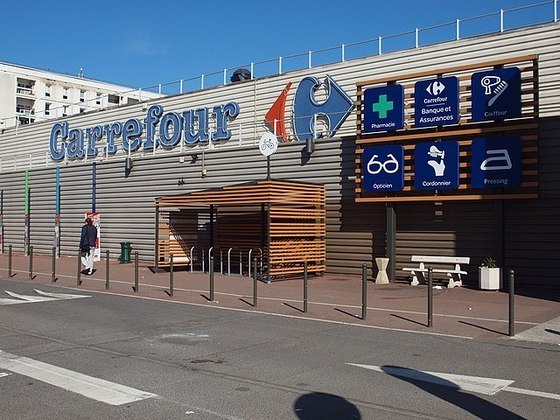 O Carrefour é uma rede internacional de hipermercados fundada na França em 1959.