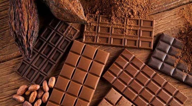O chocolate é, sem dúvida, uma das paixões nacionais. Seja puro (ao leite) acrescido de ingredientes (castanhas e nozes, entre outros itens); seja mais doce ou com maior percentual de cacau (tipo dark), o doce é um campeão na preferência do consumidor. 