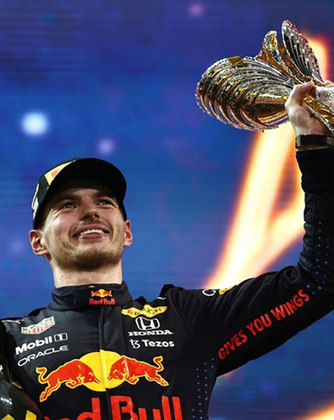 O citado Grande Prêmio de Barcelona de Fórmula 1 foi vencido pelo piloto belga naturalizado holandês Max Verstappen, que tem 24 anos e compete pela RBR. Ele completou a prova em 1h37m20s475. 