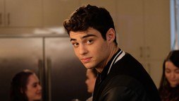 Ator Noah Centineo vira 'queridinho' de comédias românticas (Cinema 10)