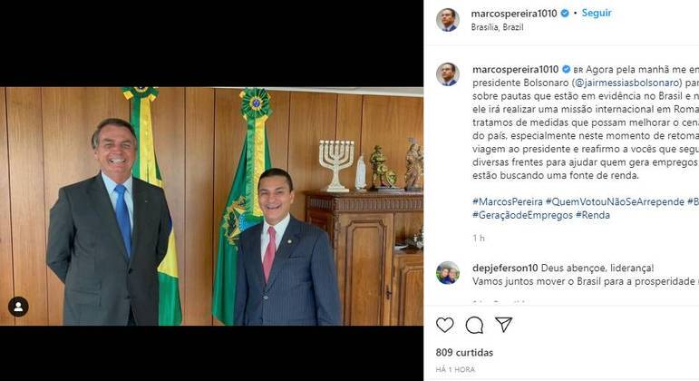 O deputado  Marcos Pereira (SP), presidente do Republicanos, com o presidente Jair Bolsonaro