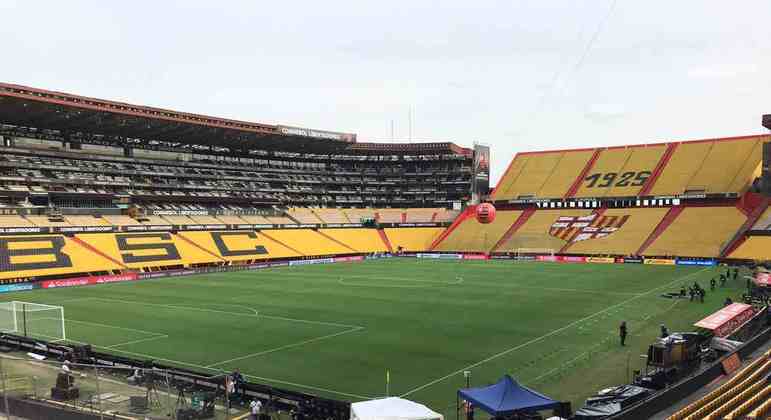 Conheça o Estádio Libertadores de América, palco de River Plate x Athletico  –