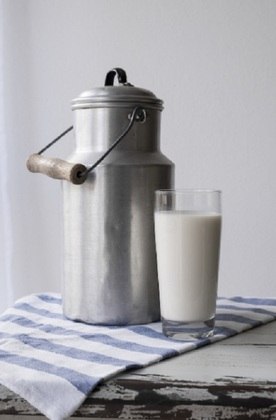 O estudo, realizado pelo professor Ronald Maughan, revela que o leite é ainda mais hidratante do que a água e ocupa a primeira posição do ranking.