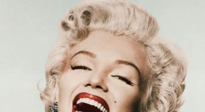 MidiaNews  Marilyn Monroe foi fotografada nua no necrotério