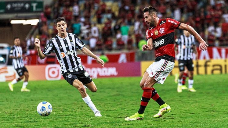 O Flamengo venceu o líder Atlético-MG, o Palmeiras bateu o Grêmio fora de casa e o Red Bull Bragantino, 4° colocado, enfrenta o Cuiabá na próxima segunda-feira (31). Tem campeonato! Confira nesta galeria quais os próximos jogos dos times do G4!