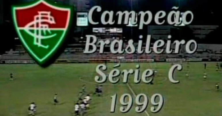 O Fluminense também sofre zoações por ter sido o único clube dos 12 do primeiro escalão do futebol brasileiro a jogar a Série C.