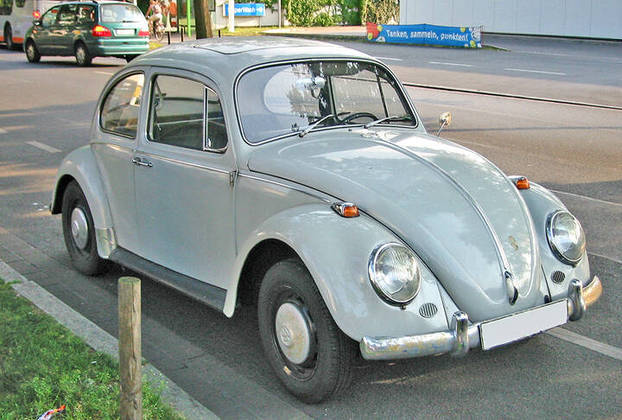 O Fusca foi o carro mais vendido do Brasil por 23 anos consecutivos, entre 1959 e 1982, e se tornou um verdadeiro ícone da cultura brasileira.